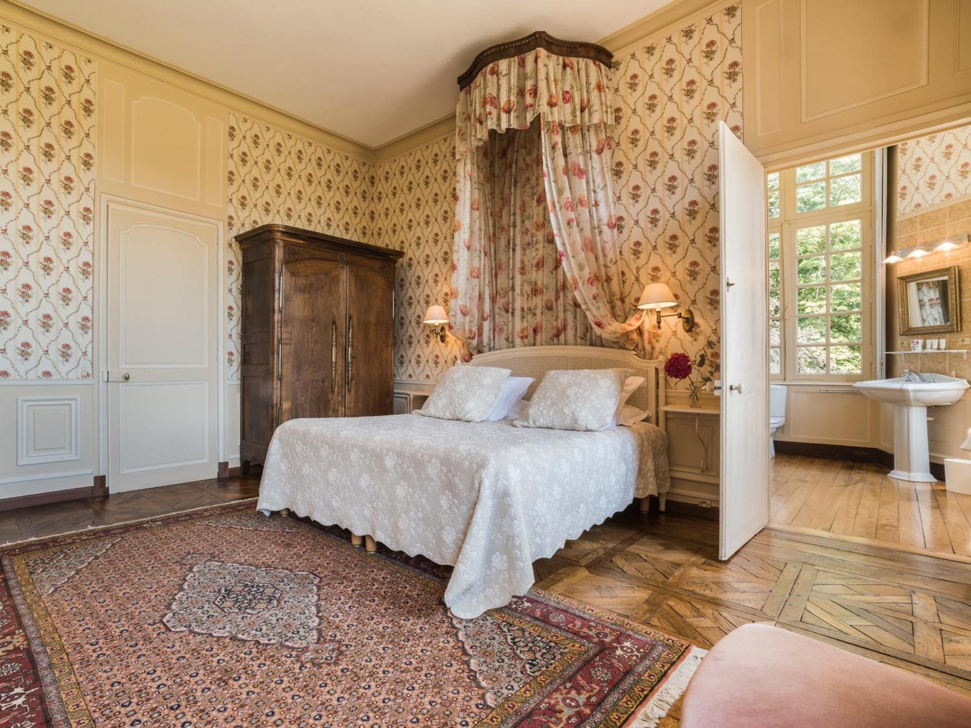 Chateau De Bouceel - Mont Saint Michel Vergoncey Room photo