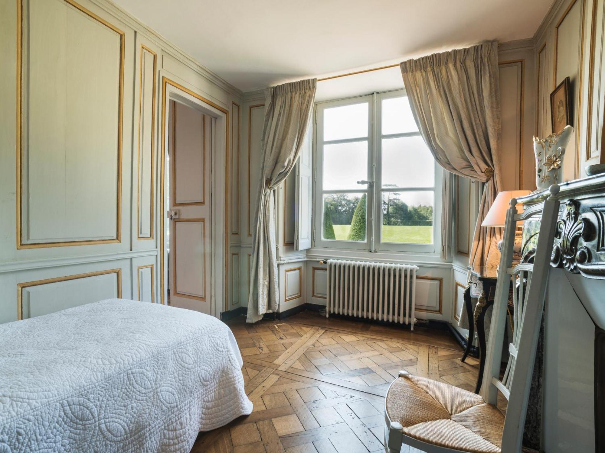 Chateau De Bouceel - Mont Saint Michel Vergoncey Room photo