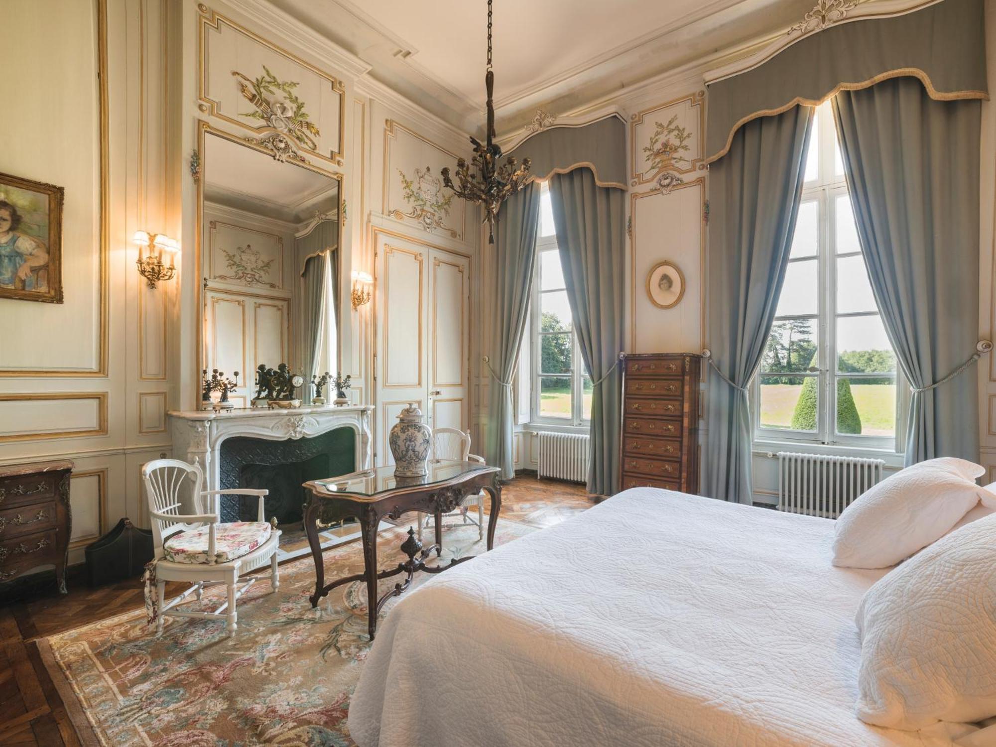 Chateau De Bouceel - Mont Saint Michel Vergoncey Room photo