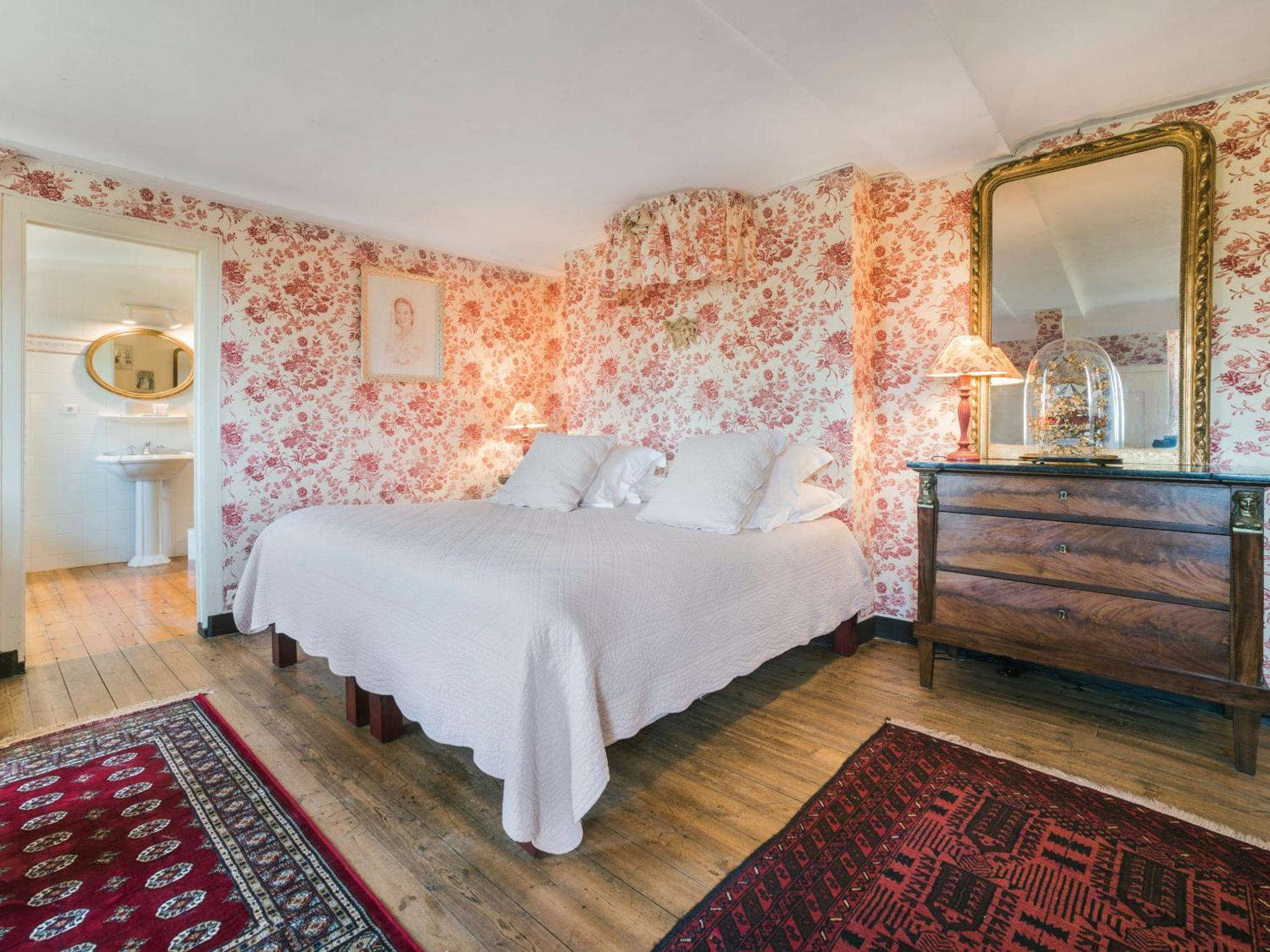 Chateau De Bouceel - Mont Saint Michel Vergoncey Room photo